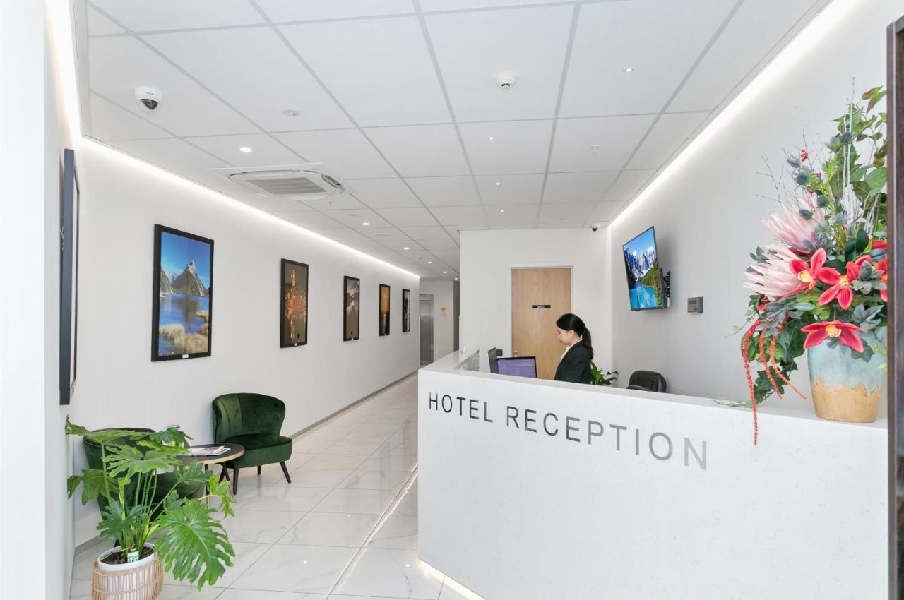 Christchurch City Hotel Екстер'єр фото