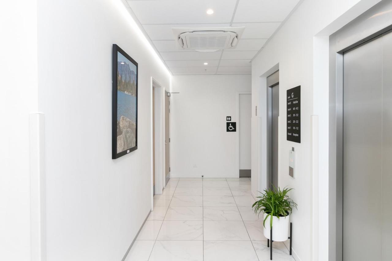 Christchurch City Hotel Екстер'єр фото