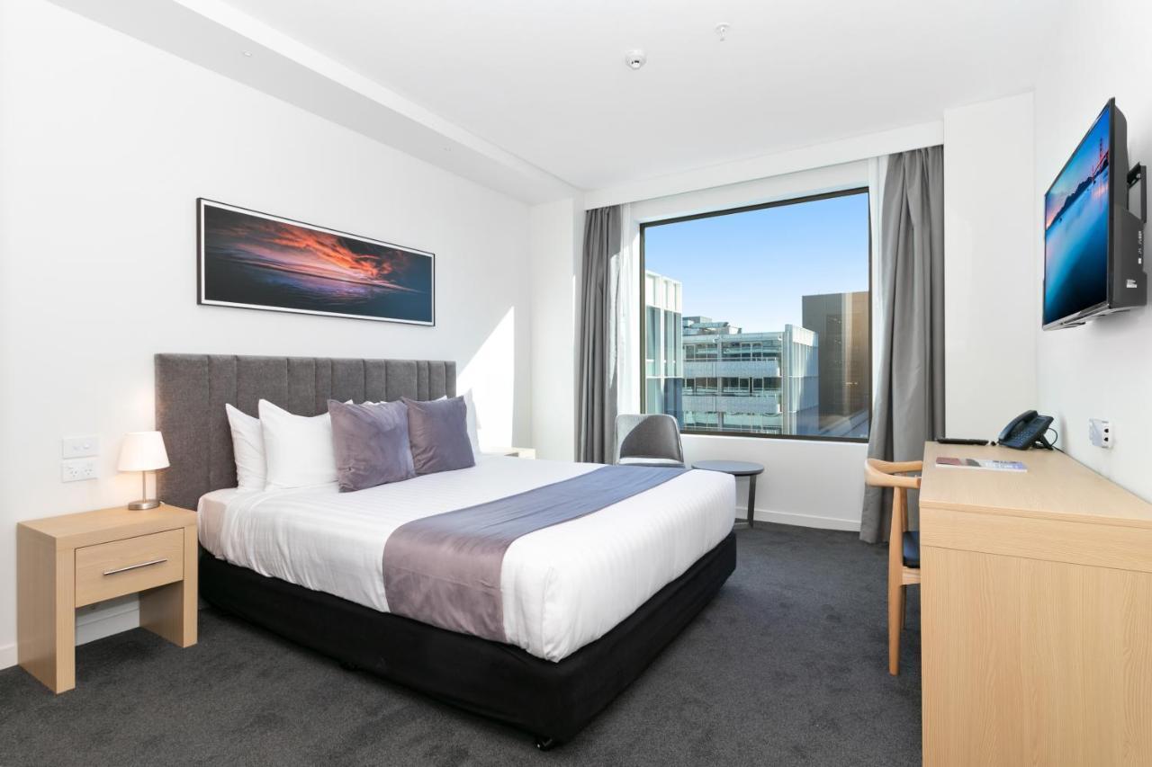 Christchurch City Hotel Екстер'єр фото